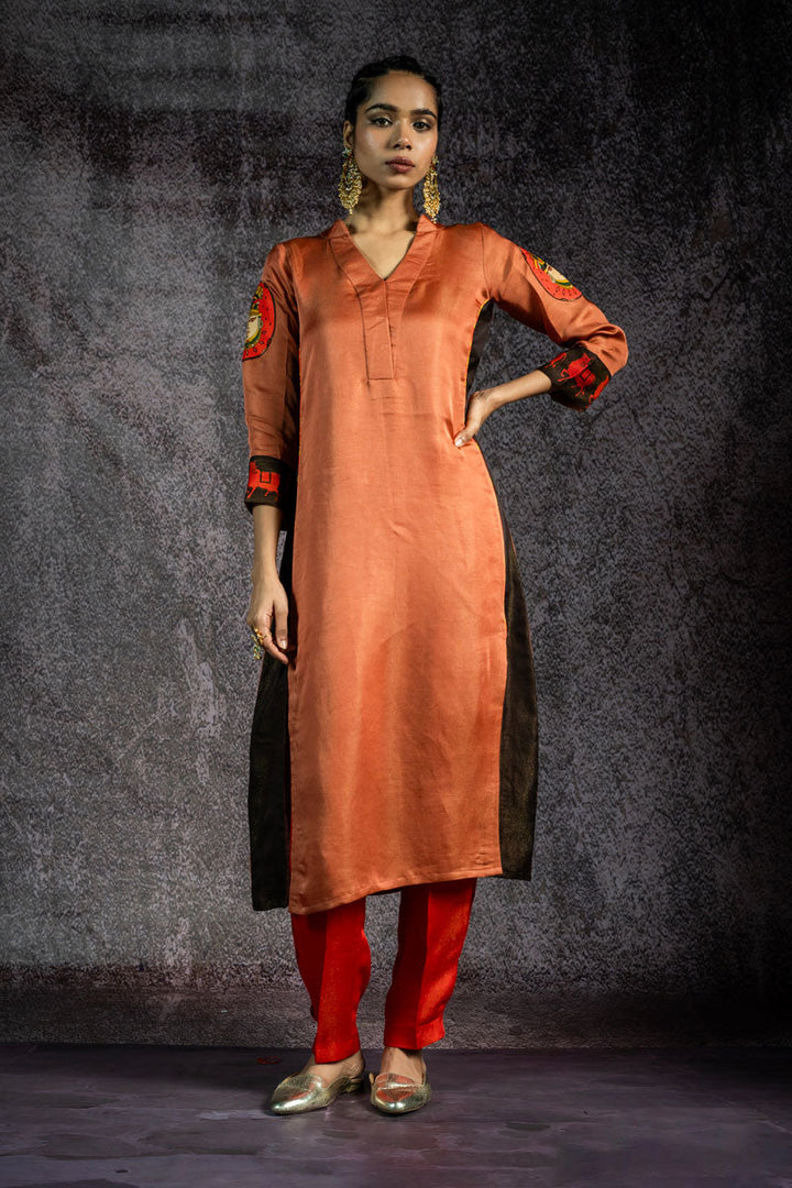 GOVARDHAN METALLIC SUNSET KURTA + SALWAR + DUPATTA (SET OF 3) | SHOBITAM