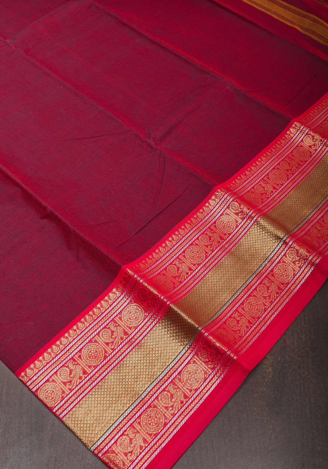 Burgundy Kanchi Cotton Saree with traditional zari borders on Two tone  Border base, No Blouse piece