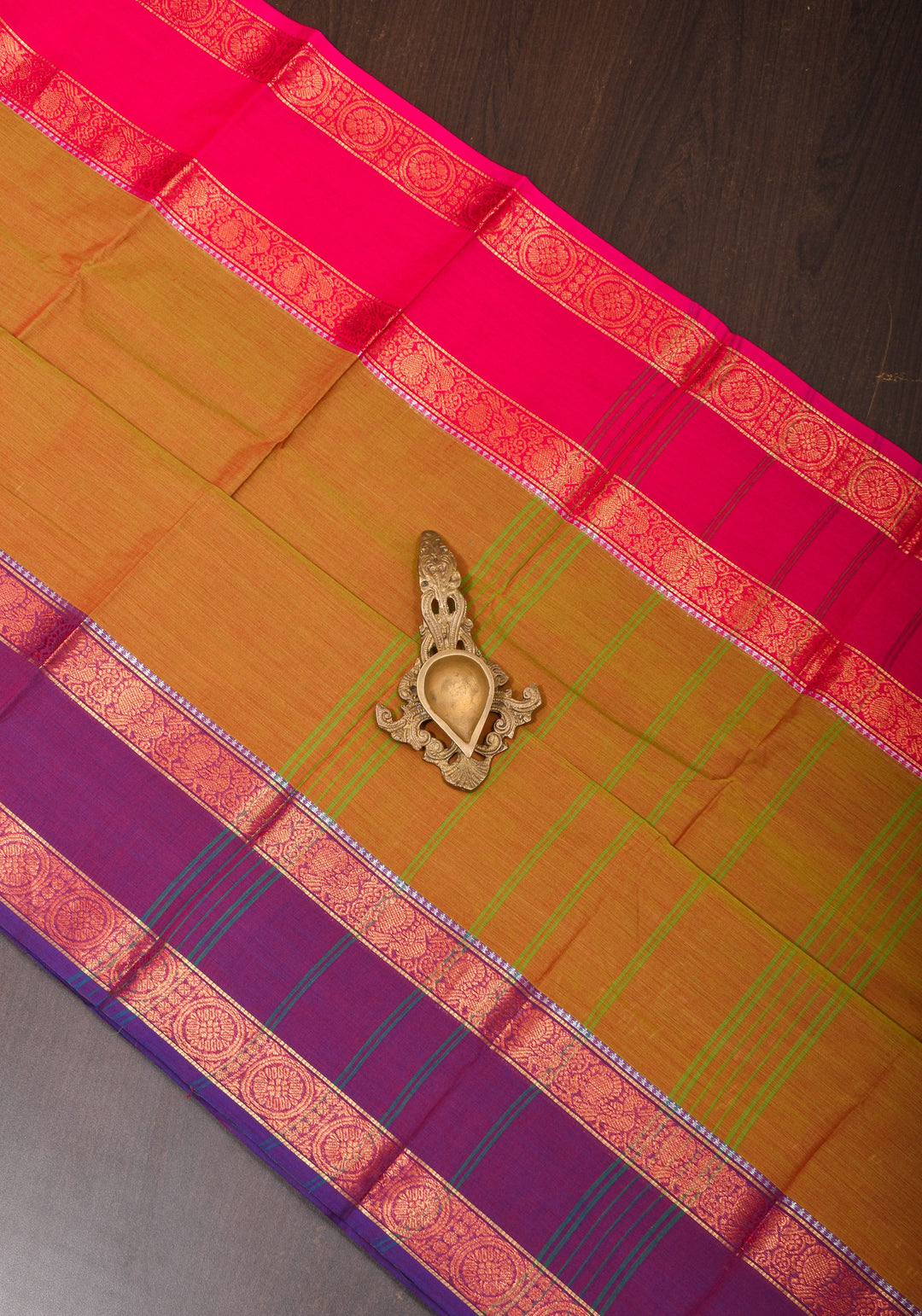 Green-Red Dual tone Kanchi Cotton Saree with Ganga Jamuna zari border, No Blouse piece