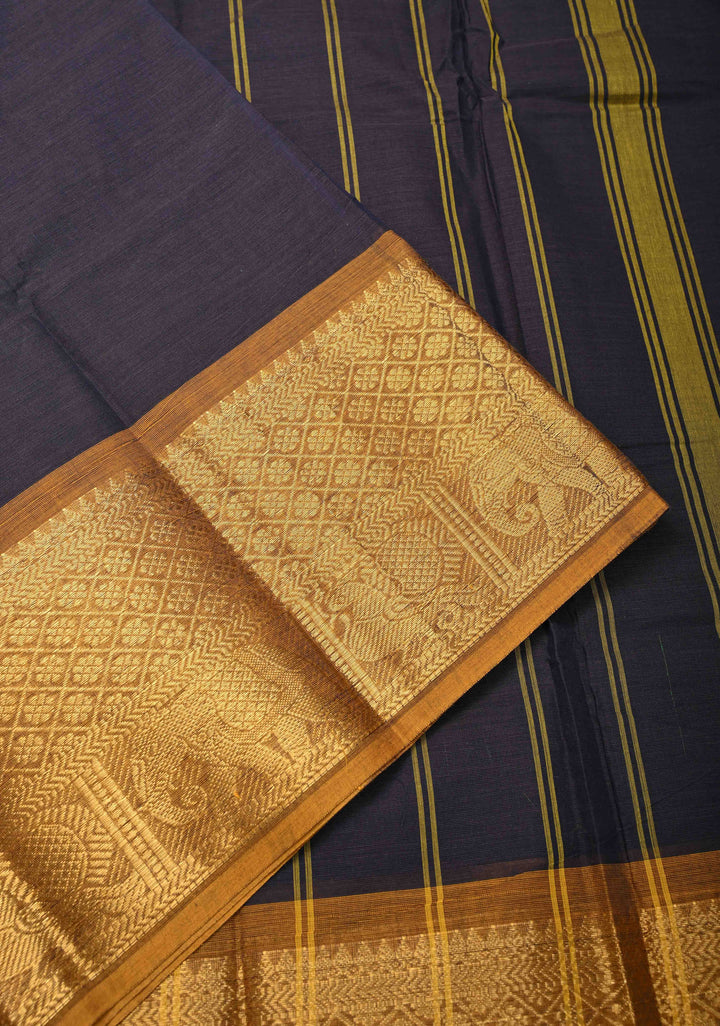 Deep Purple Kanchi Cotton Saree with Contract zari border, No Blouse piece