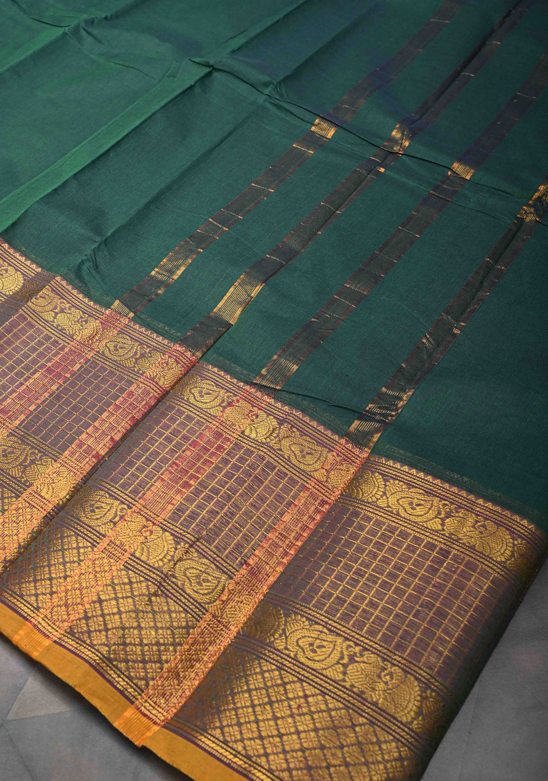 Pine Green Kanchi Cotton Saree with contrast Zari border, No Blouse piece