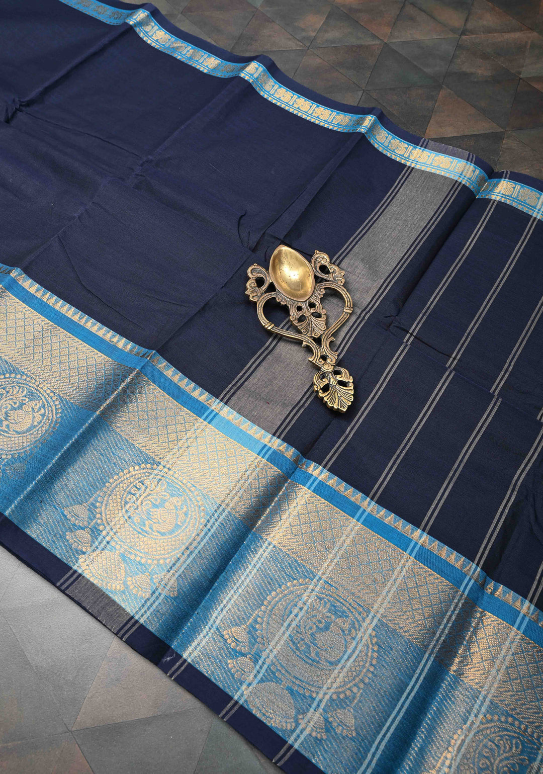 Dark blue Kanchi Cotton Saree with Distinct Peacock mandla motifs on Contrast zari border , No Blouse piece