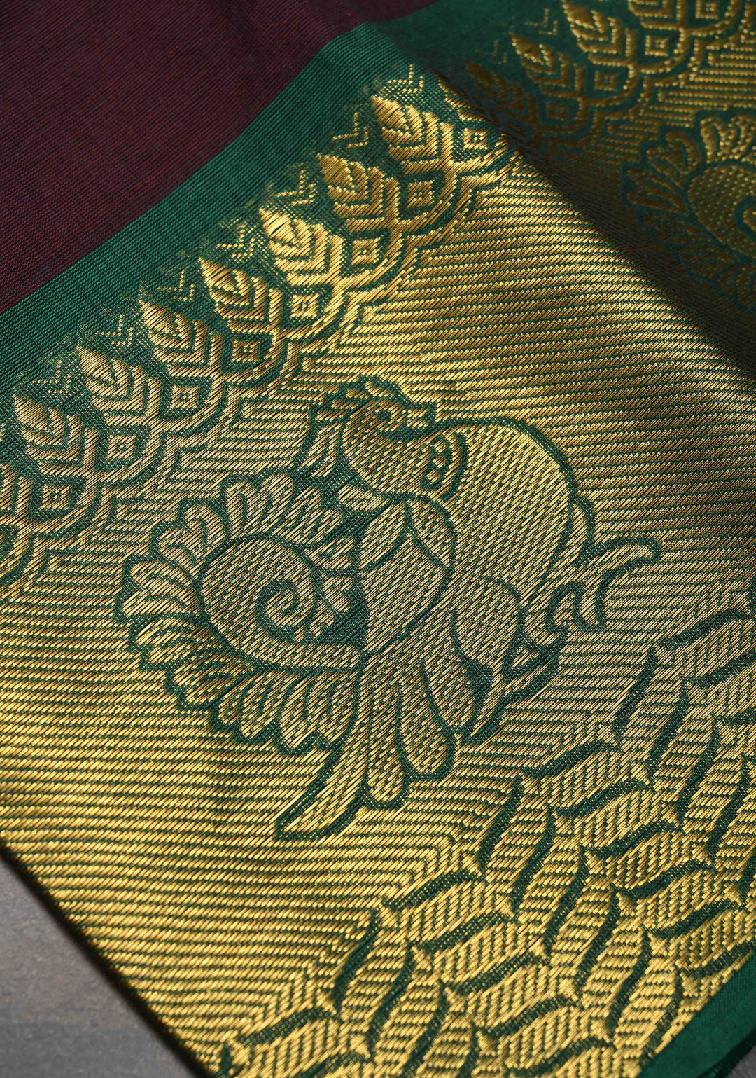 Seal Brown Kanchi Cotton Saree with Distinct Annapakshi Motifs on Contrast zari border, No Blouse piece