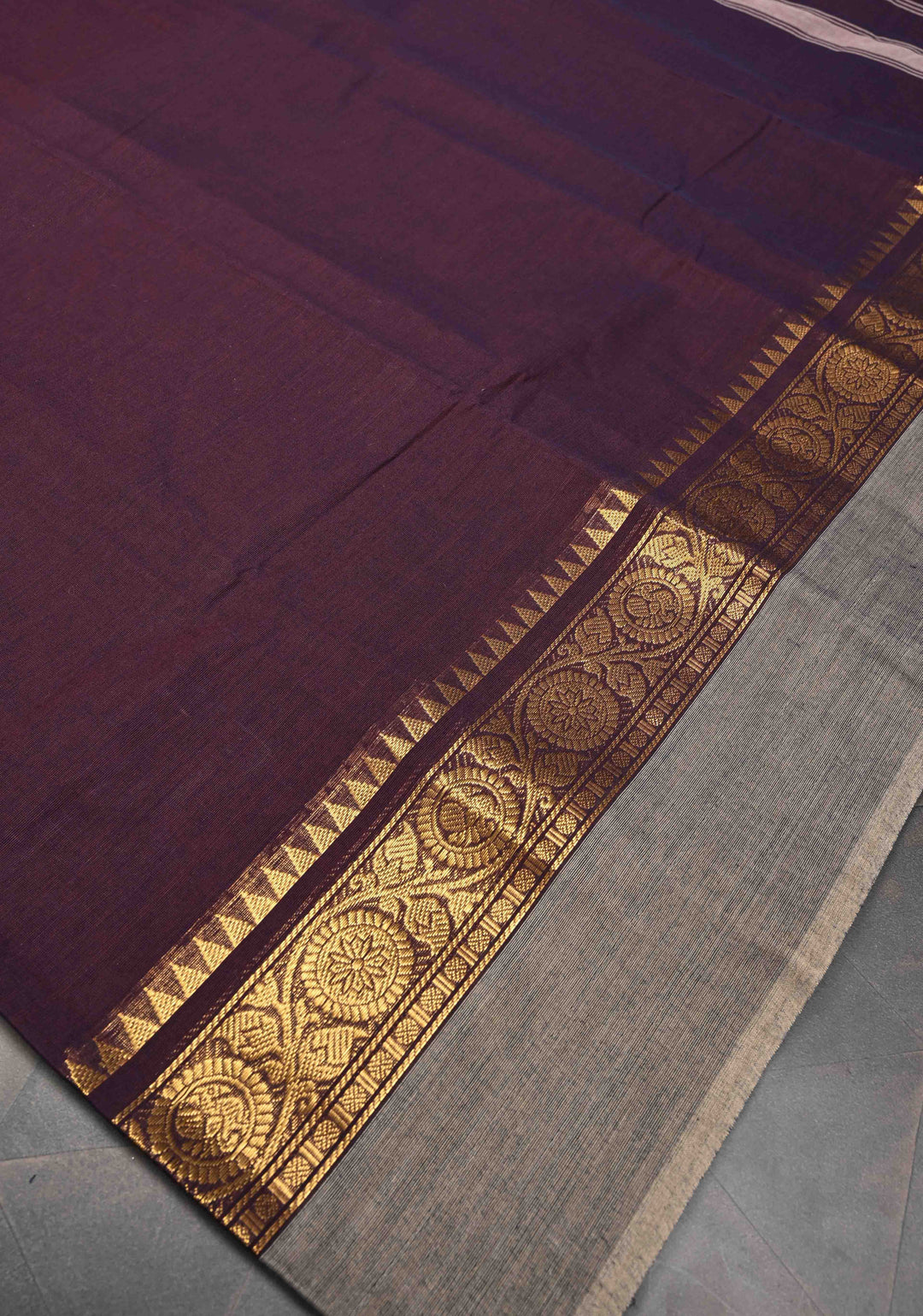 Plum Purple Kanchi Cotton Saree With Contrast Zari borders | No Blouse piece