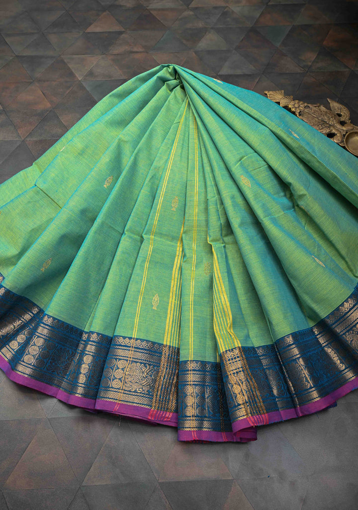 Green Dual tone Kanchi Cotton Saree with Zari Buttas and Contrast Zari Border, No Blouse piece