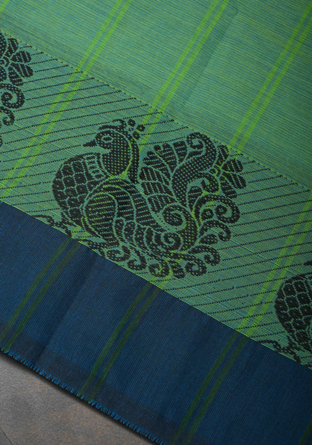 Green Dual Tone Kanchi Cotton Saree with Contrast Distinct Peacock Motifs Border | No Blouse piece