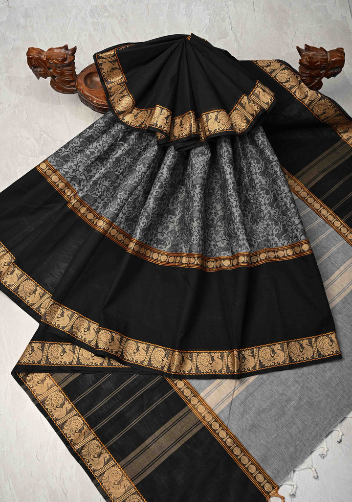 Pretty Chettinad Cotton Vanasingaram Panel Handwoven Saree in Gray