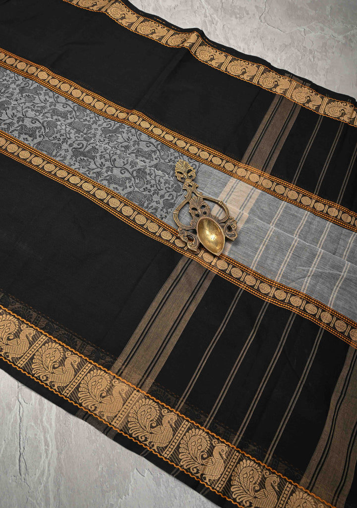 Pretty Chettinad Cotton Vanasingaram Panel Handwoven Saree in Gray