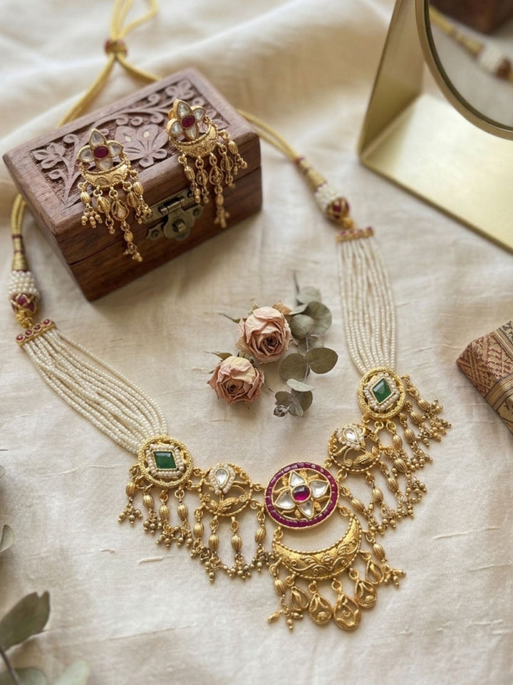 Jadau Lotus Motifs With Bead Pearl Drops Necklace Set | SHOBITAM