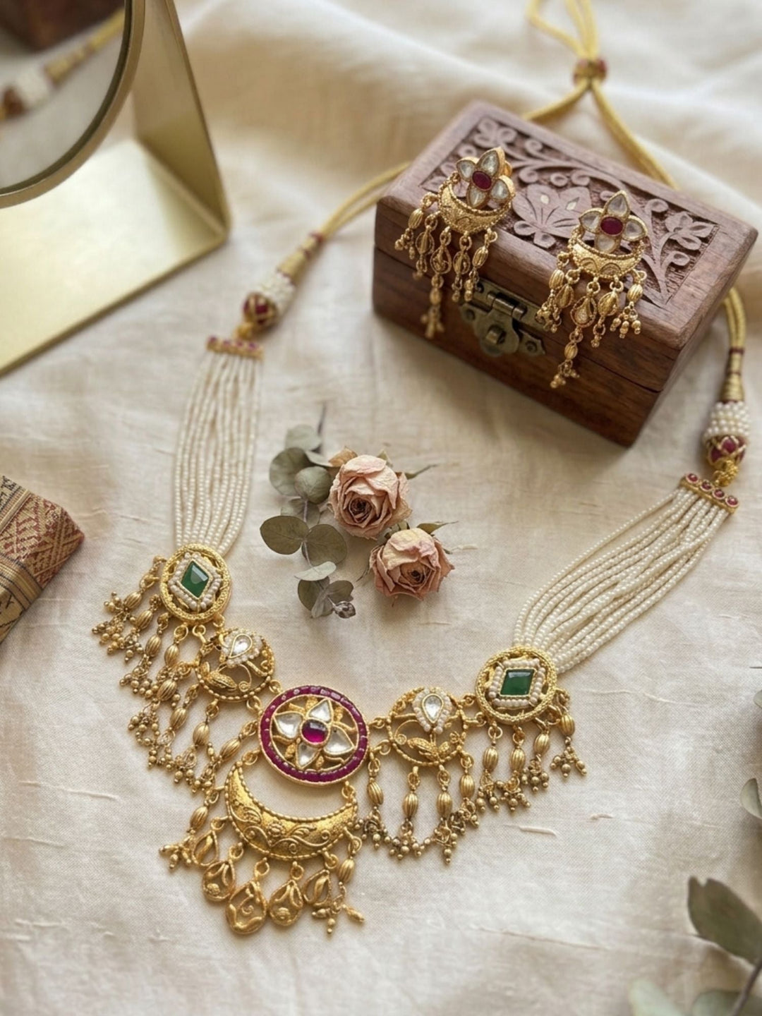 Jadau Lotus Motifs With Bead Pearl Drops Necklace Set | SHOBITAM