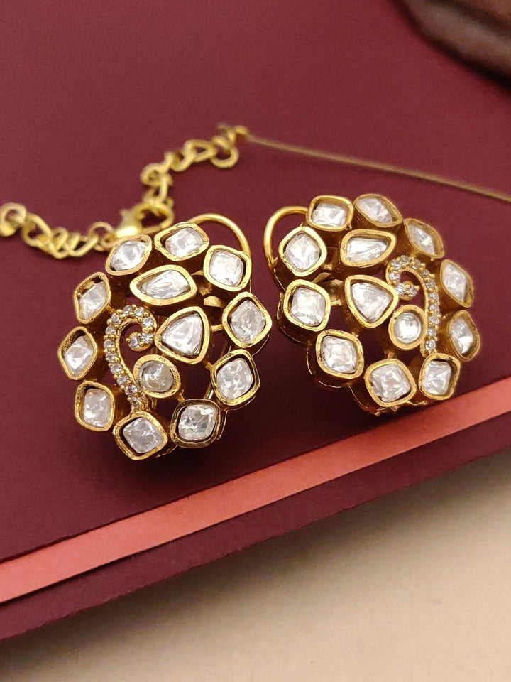Minimal Gold Plated Necklace with Kundan Pendant & Stud Earrings Set | Shobitam