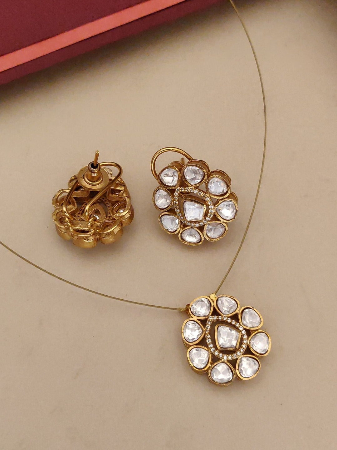 Minimal Gold Plated Invisible Necklace Kundan Pendant & Stud Earrings Set  | Shobitam