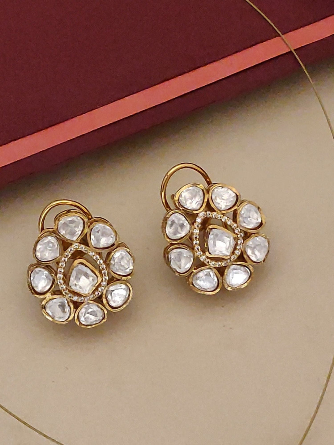 Minimal Gold Plated Invisible Necklace Kundan Pendant & Stud Earrings Set  | Shobitam