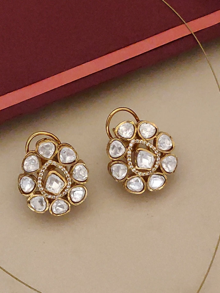 Minimal Gold Plated Invisible Necklace Kundan Pendant & Stud Earrings Set  | Shobitam