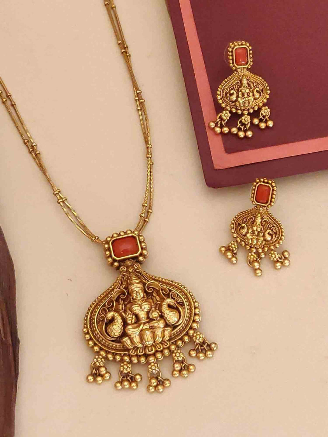 Traditional coral Gold pendant temple necklace chain set | SHOBITAM