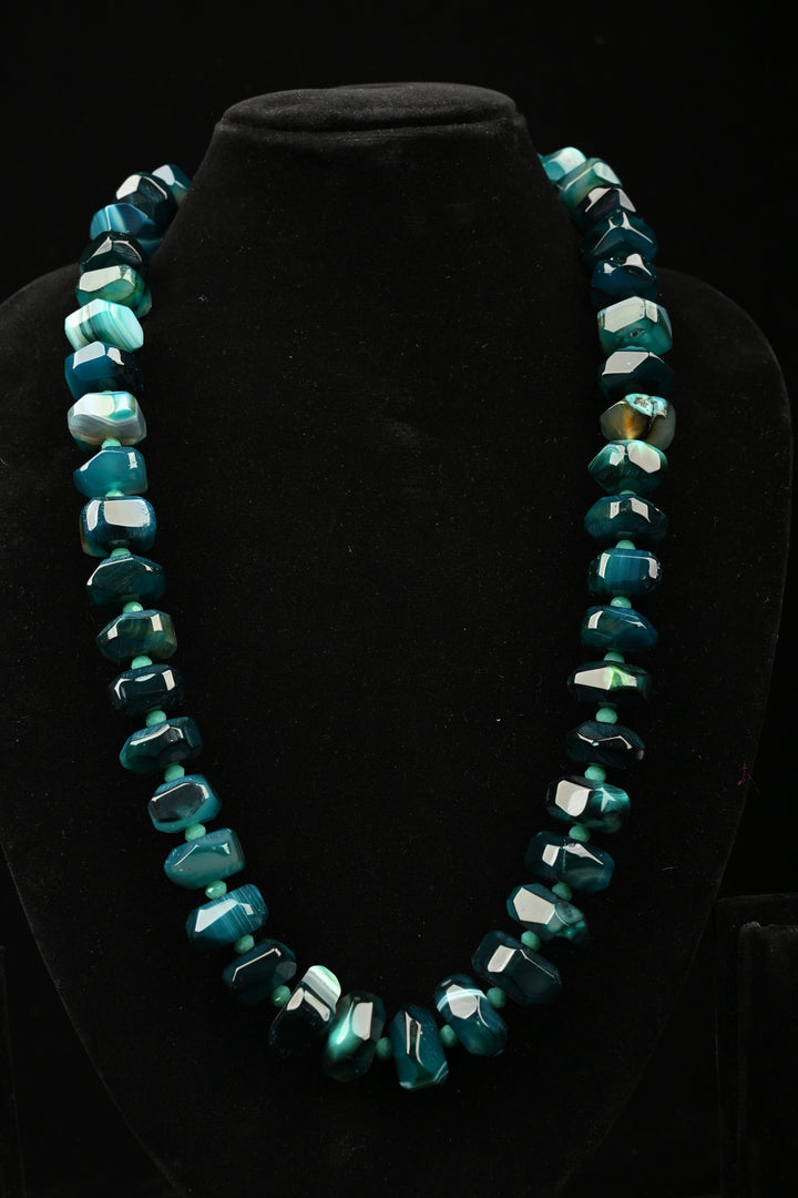 Tide Green Onyx Statement Necklace | SHOBITAM