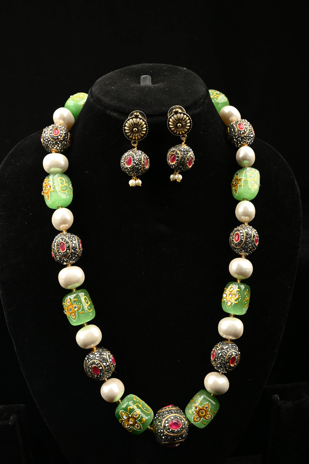 Inlay work Garden Green Handcrafted Heritage Necklace Set | SHOBITAM