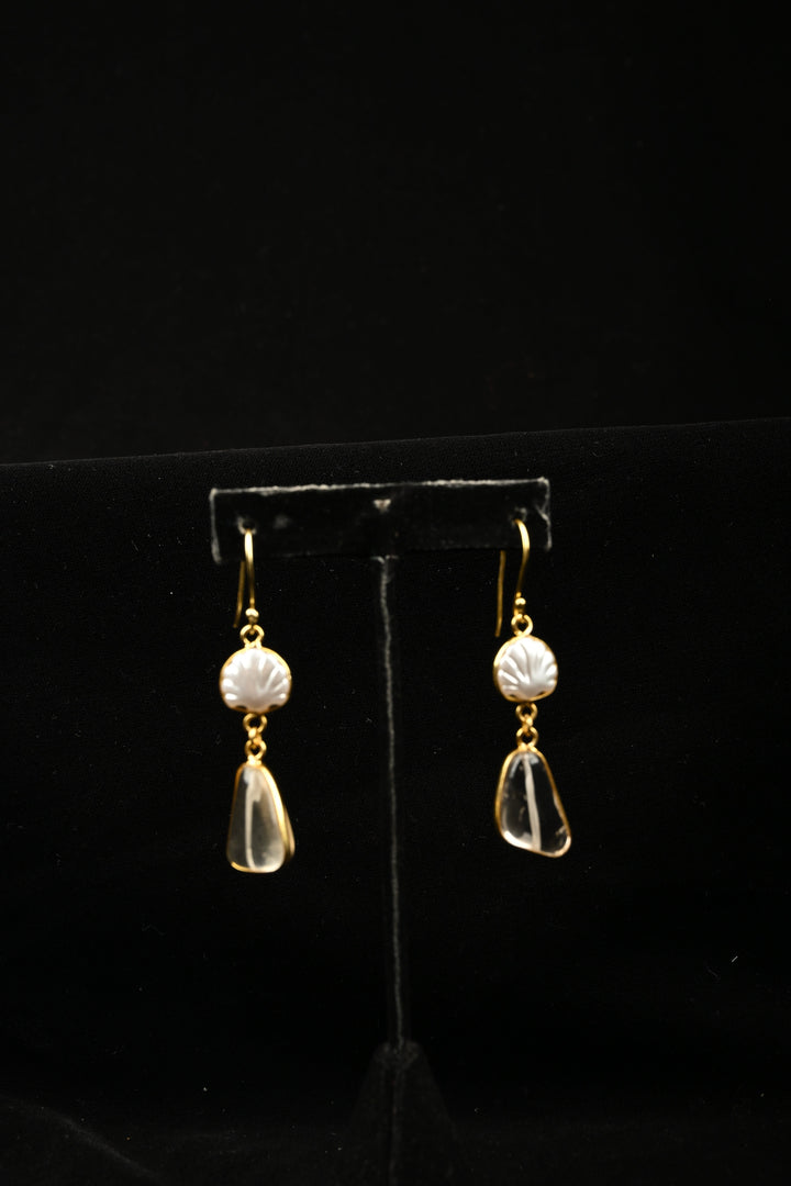 Aurora Semi precious Quartz & Pearl Statement Necklace Set | SHOBITAM
