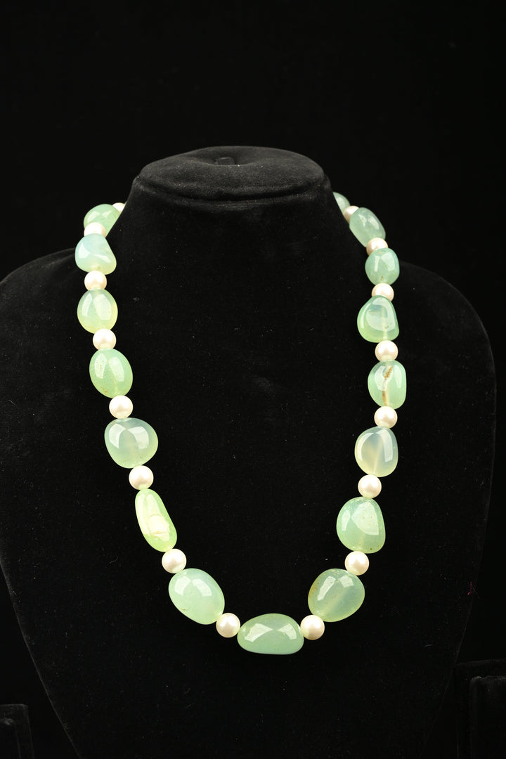 Celadon Glow Aventurine & Pearl Necklace | SHOBITAM