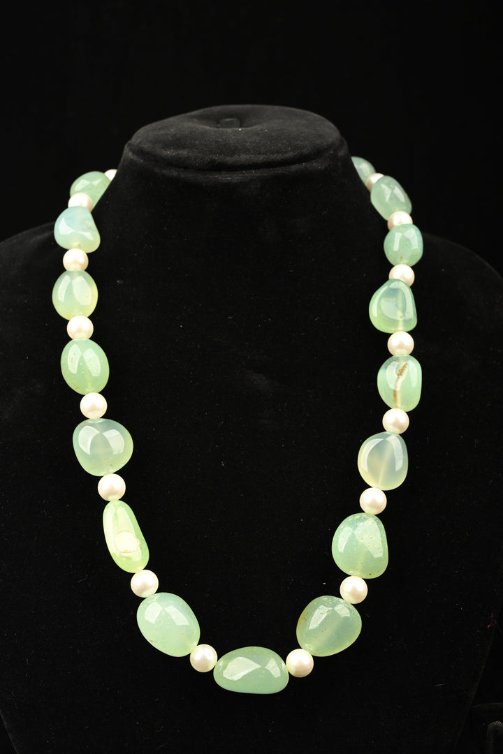 Celadon Glow Aventurine & Pearl Necklace | SHOBITAM