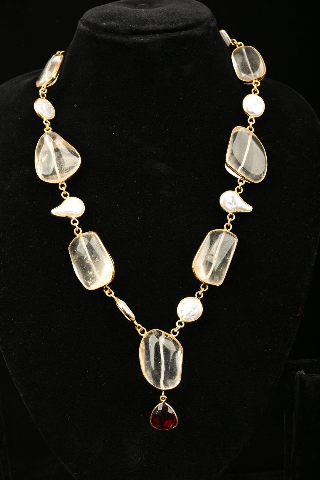 Seashell Clear Quartz Necklace Set | SHOBITAM