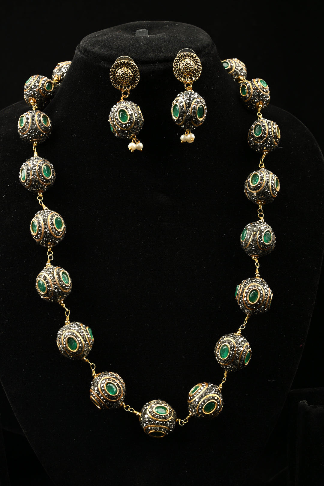 Victorian Finish Inlay Stone Necklace set with Gray and Green stones | SHOBITAM