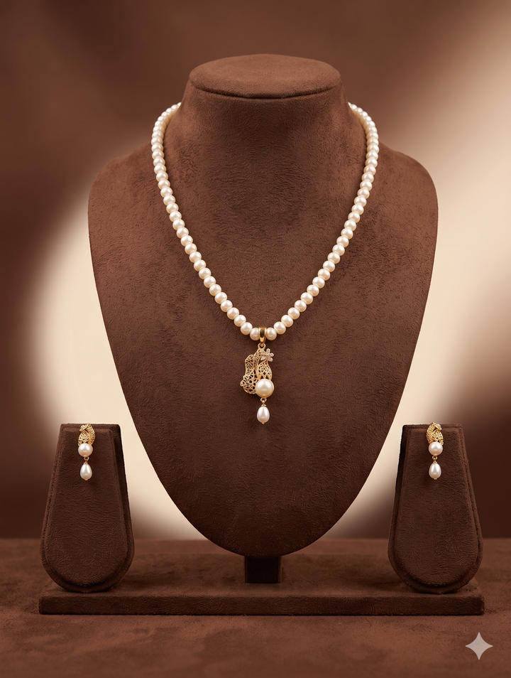 Classic Dew Freshwater Pearl Pendant Set | SHOBITAM