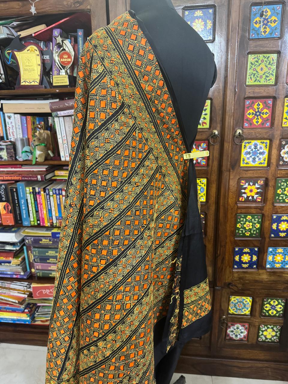 Geometric Design Contrast Hand Kantha Embroidery on Pure Bangalore Silk Black Saree | SILK MARK CERTIFIED | SHOBITAM