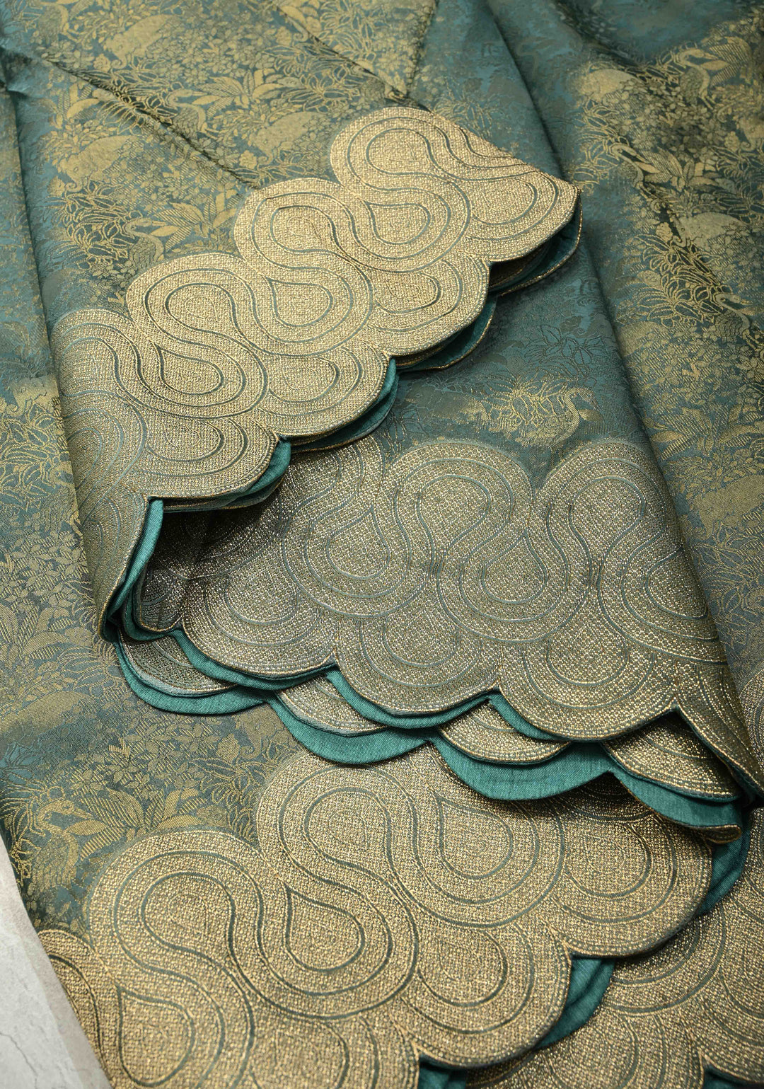 Turquoise Sea Green Vegan Viscose Silk Saree with Vanasingaram Brocade and Scallop Border