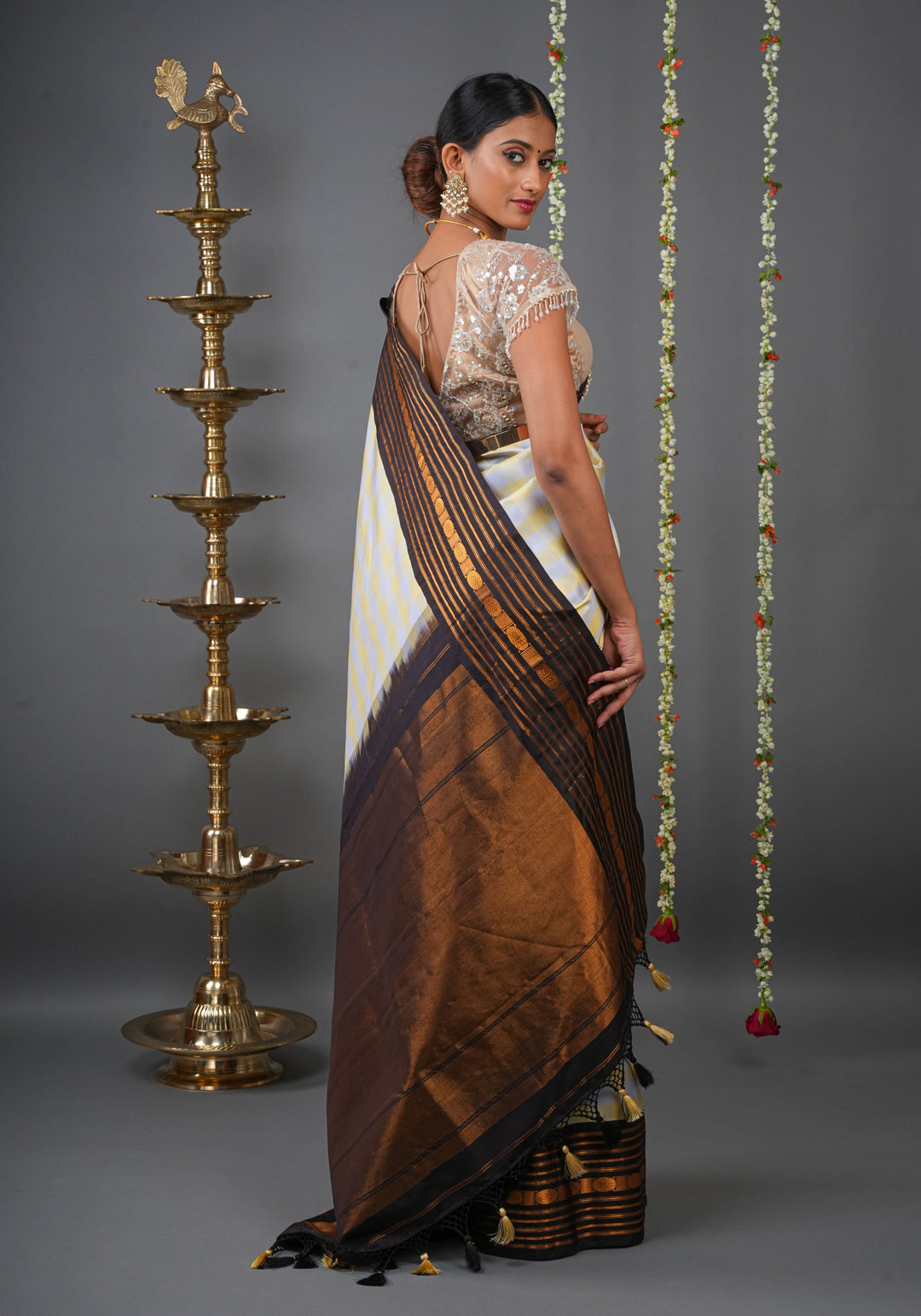 Checks with Korvai Border Gadwal Pure Silk Saree in Butter Yellow and Heather Gray  | SILK MARK CERTIFIED