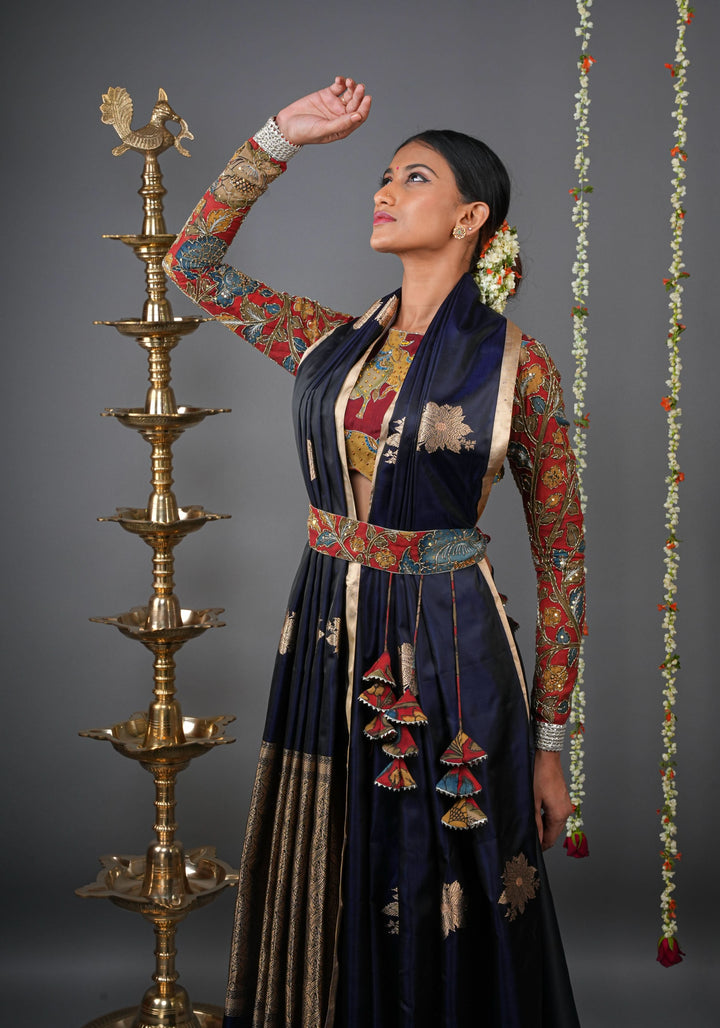 Midnight Blue Tone Banarasi Mashru Silk Saree with zari Floral Motifs | SILK MARK CERTIFIED