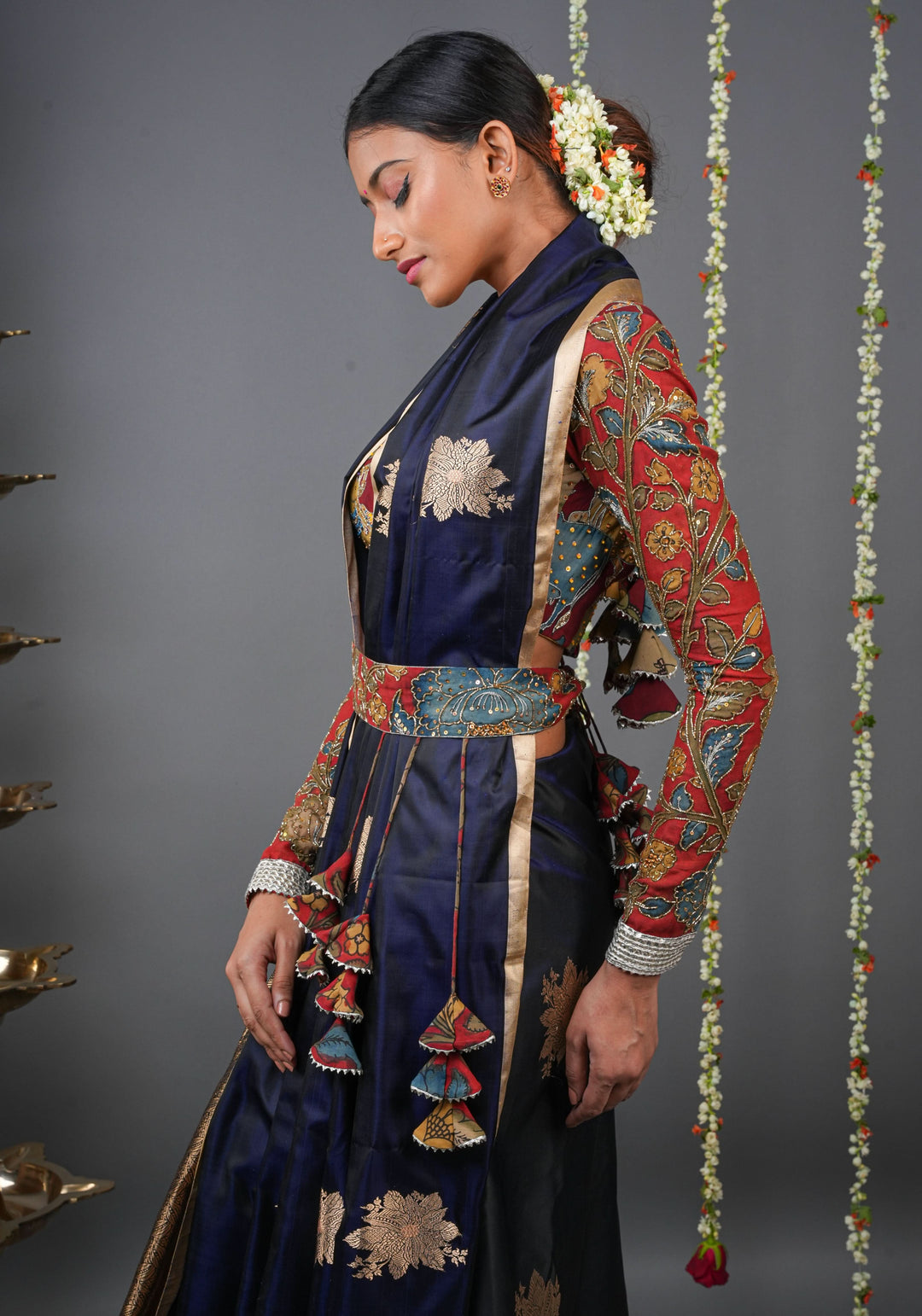 Midnight Blue Tone Banarasi Mashru Silk Saree with zari Floral Motifs | SILK MARK CERTIFIED