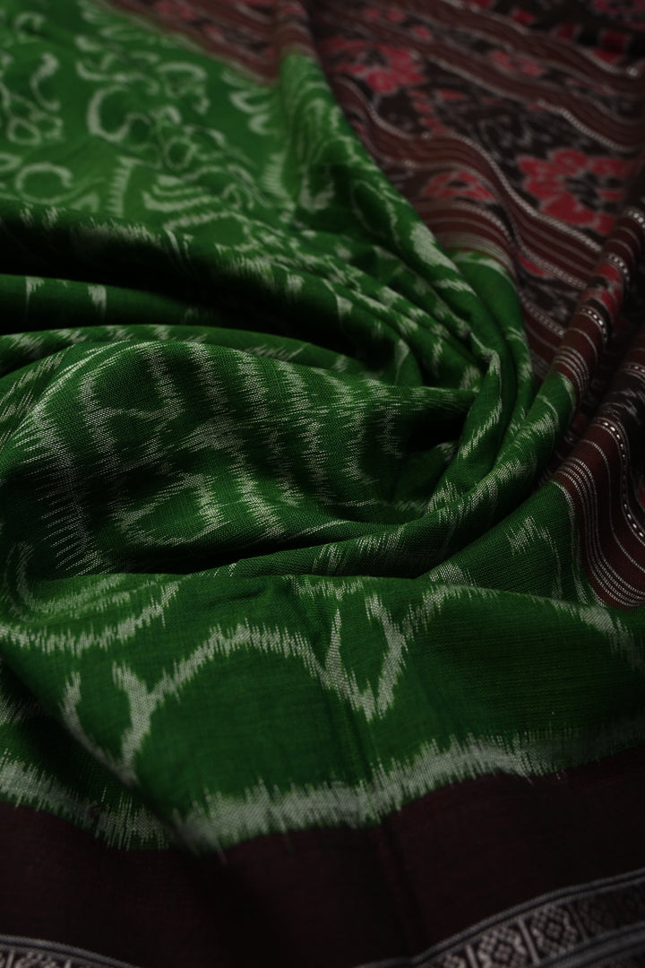 Grass Green Sambhalpuri ikkat Cotton Handloom Saree With Contrast Border, No Blouse Piece