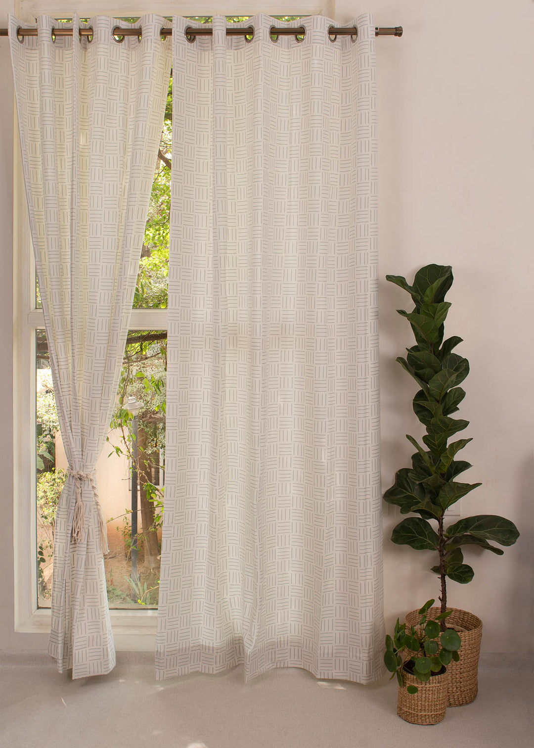 Hashlines 100% cotton geometric curtain for living room - Light Reduction - Grey - Single Piece | SHOBITAM