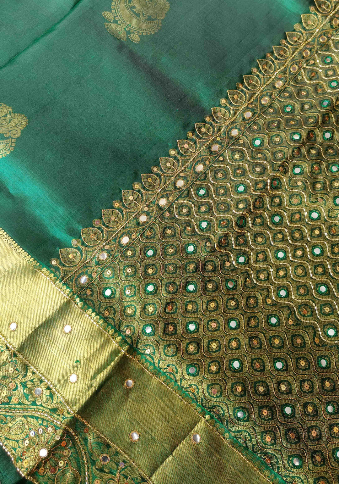 Green Kanjivaram Silk Saree with Zari Buttas and Sequins,cutdana and Mirror Work | SILK MARK CERTIFIED