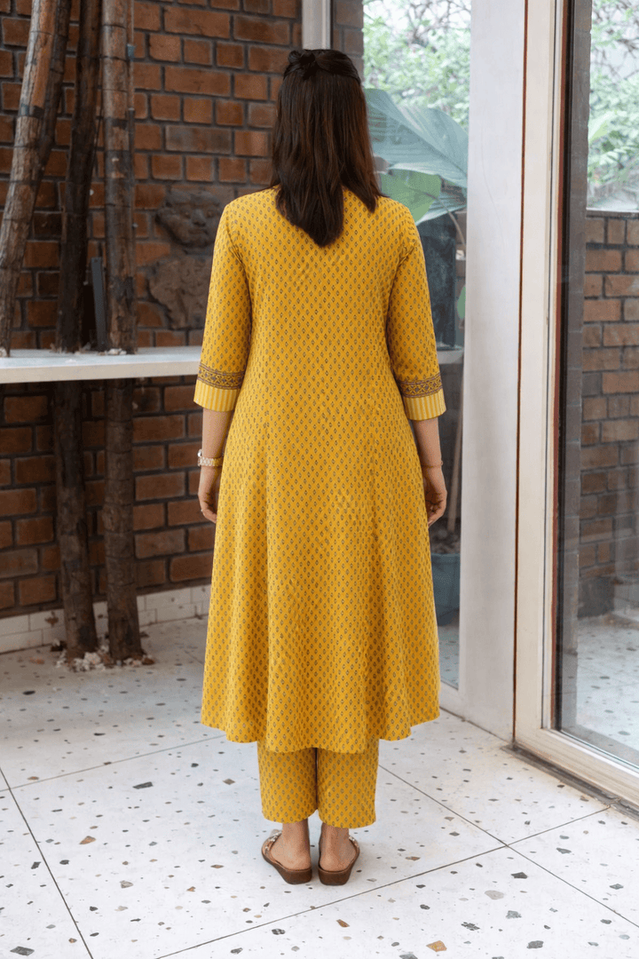 DHOOP Cotton Printed Kurta Set Of 2