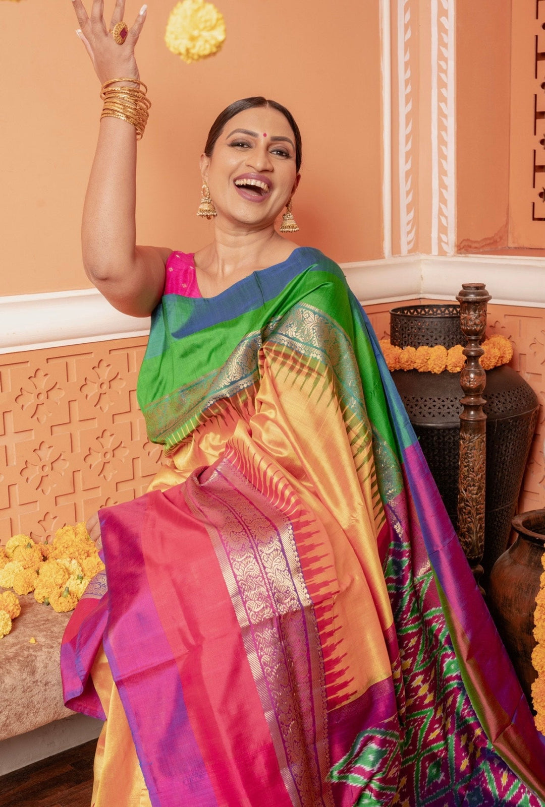 Mahima - Handwoven Pochampally Silk Saree | SILK MARK CERTIFIED | SHOBITAM