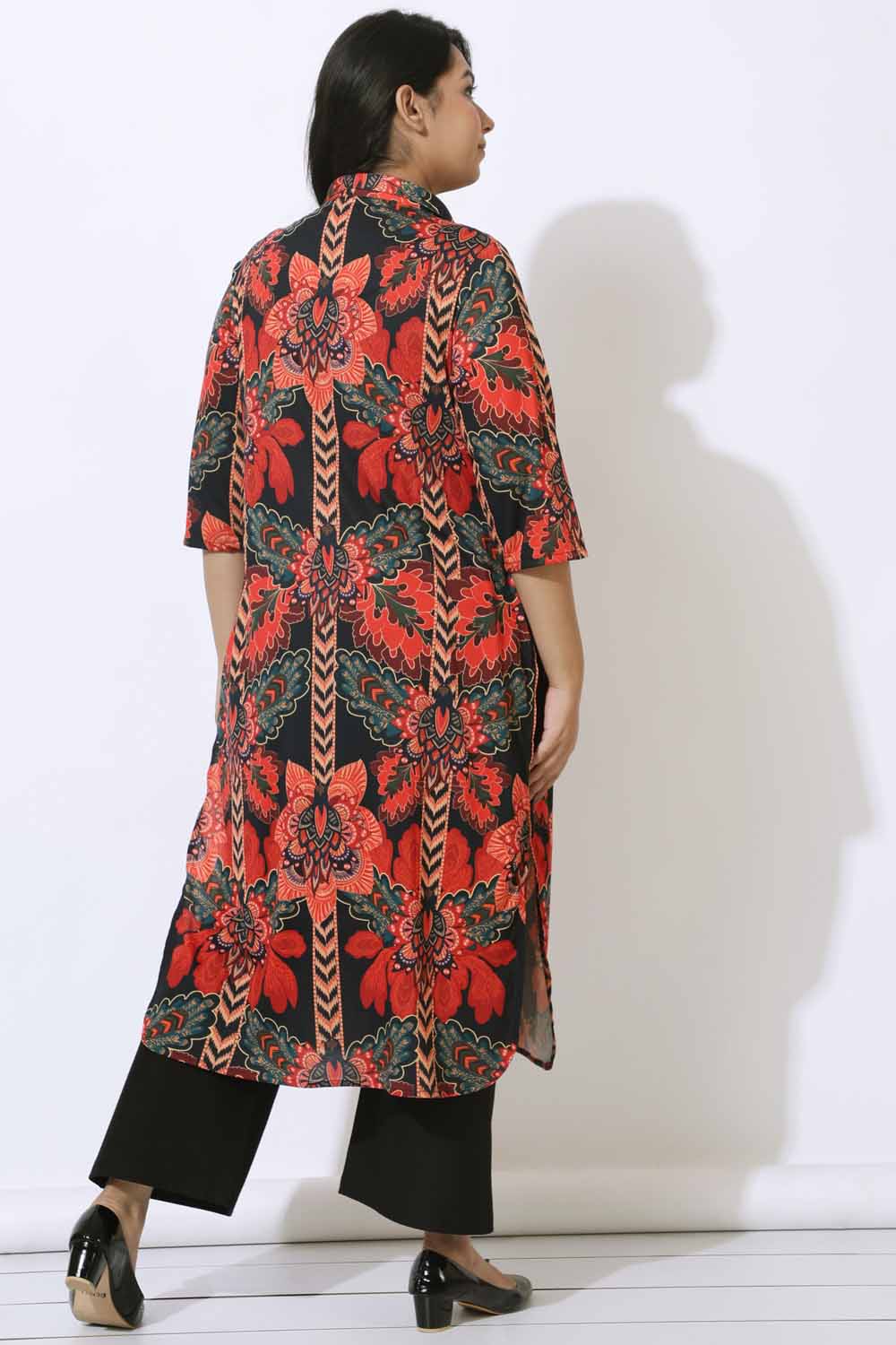 Plus Size Black Tropical Print Kurta & Shrug Covertible  in Blended knit fabric | Made to Order