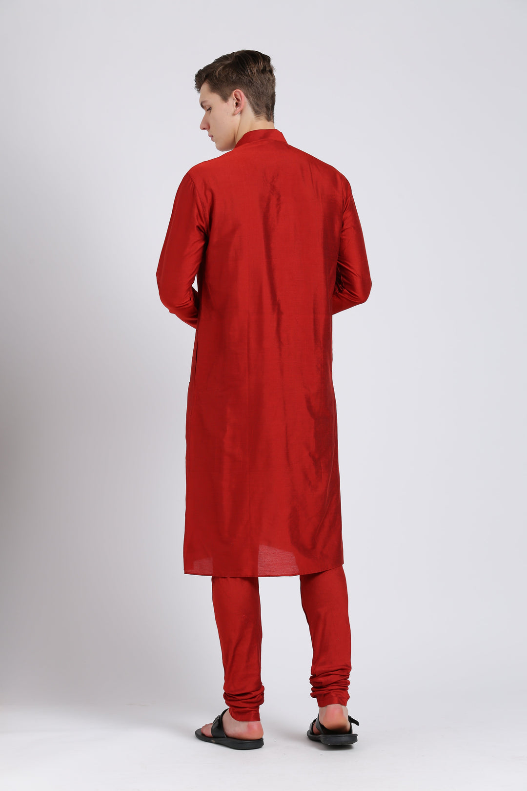 Men Red Solid Dyed Kurta | SHOBITAM