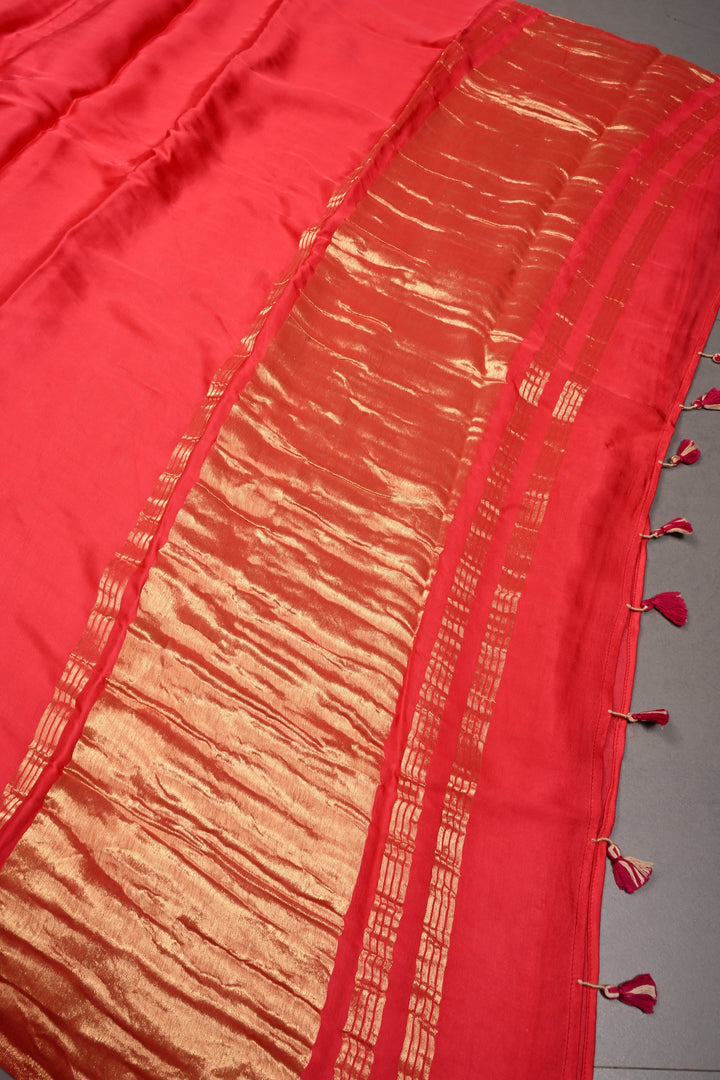 Bright Amaranth Borderless Modal Silk Saree with Lagda Patta Crushed Pallu | SHOBITAM