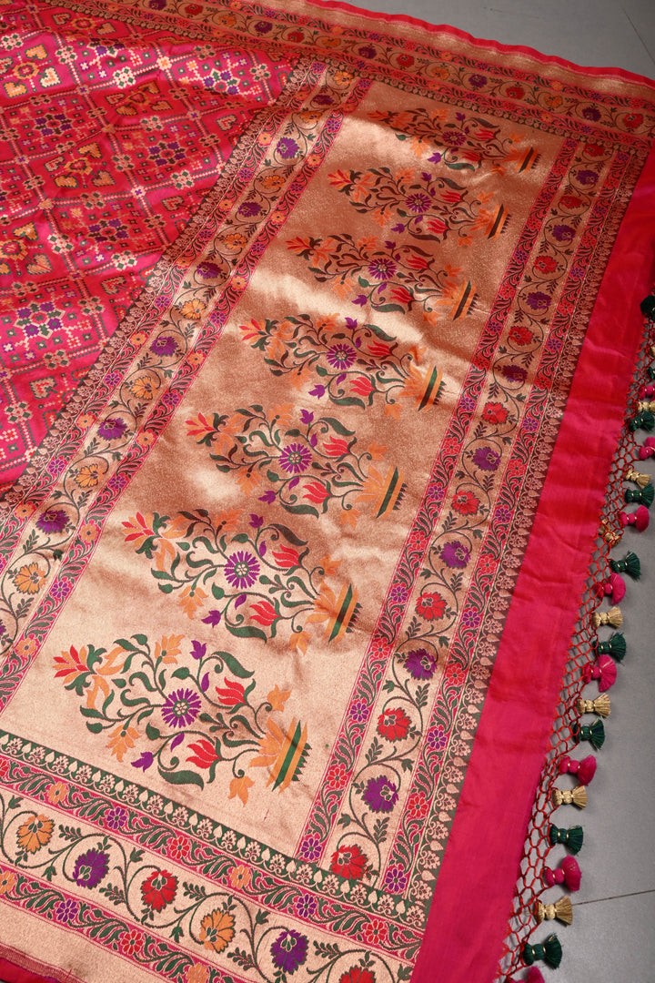 Exquisite Meenakari Banarasi Katan Silk Saree in Hot Pink Dual tone with Geometric Brocade Jaal and Border | SILK MARK CERTIFIED