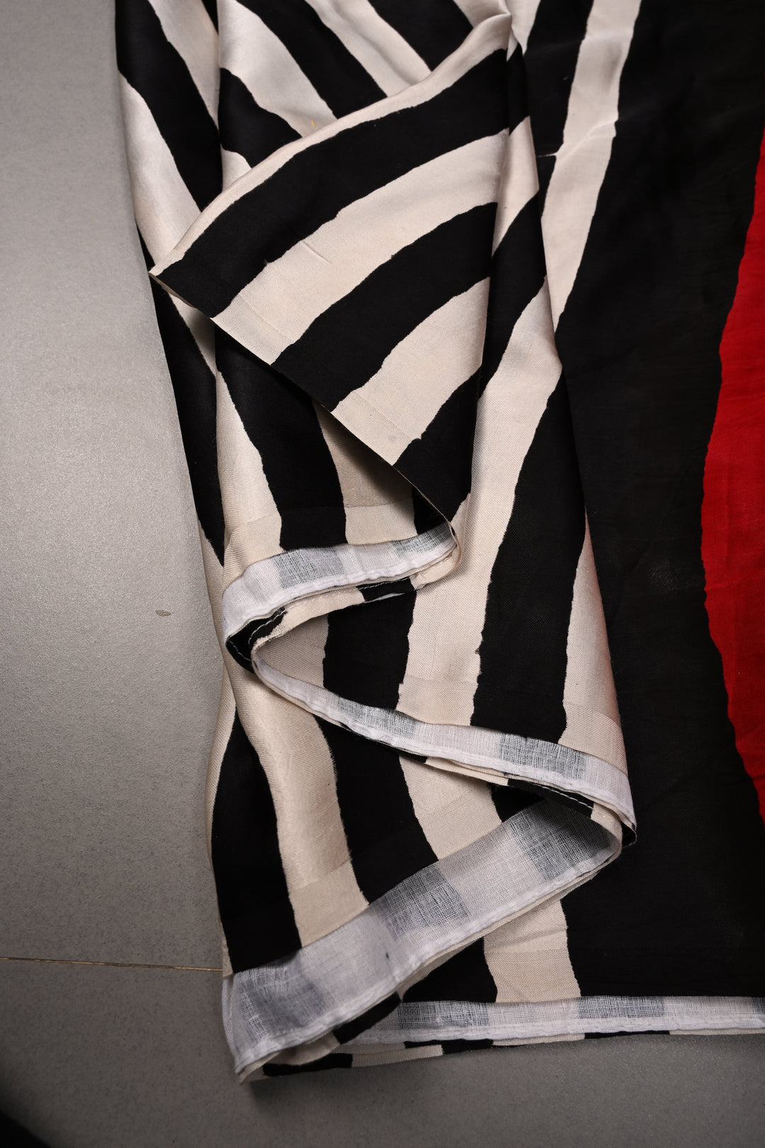 Black-White Ajrakh Hand Block Print on Modal Silk Saree with Vertical Stripes Pattern and Bandhni Pallu | SHOBITAM