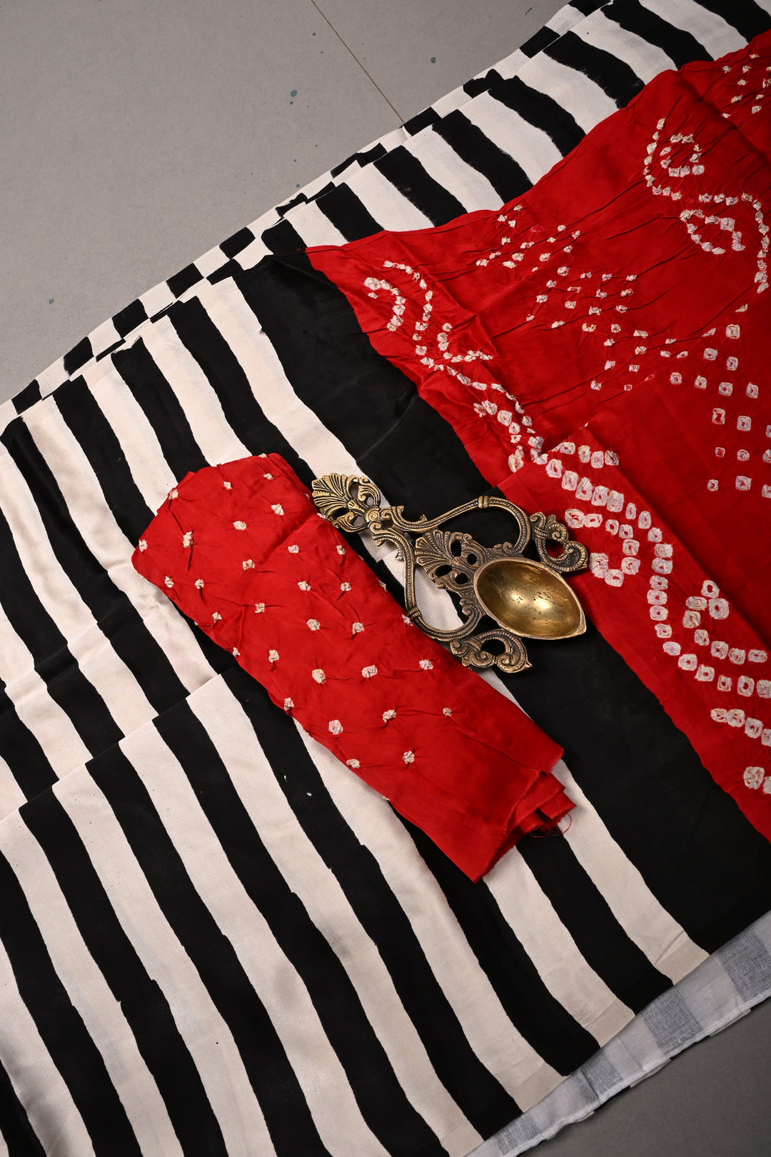 Black-White Ajrakh Hand Block Print on Modal Silk Saree with Vertical Stripes Pattern and Bandhni Pallu | SHOBITAM