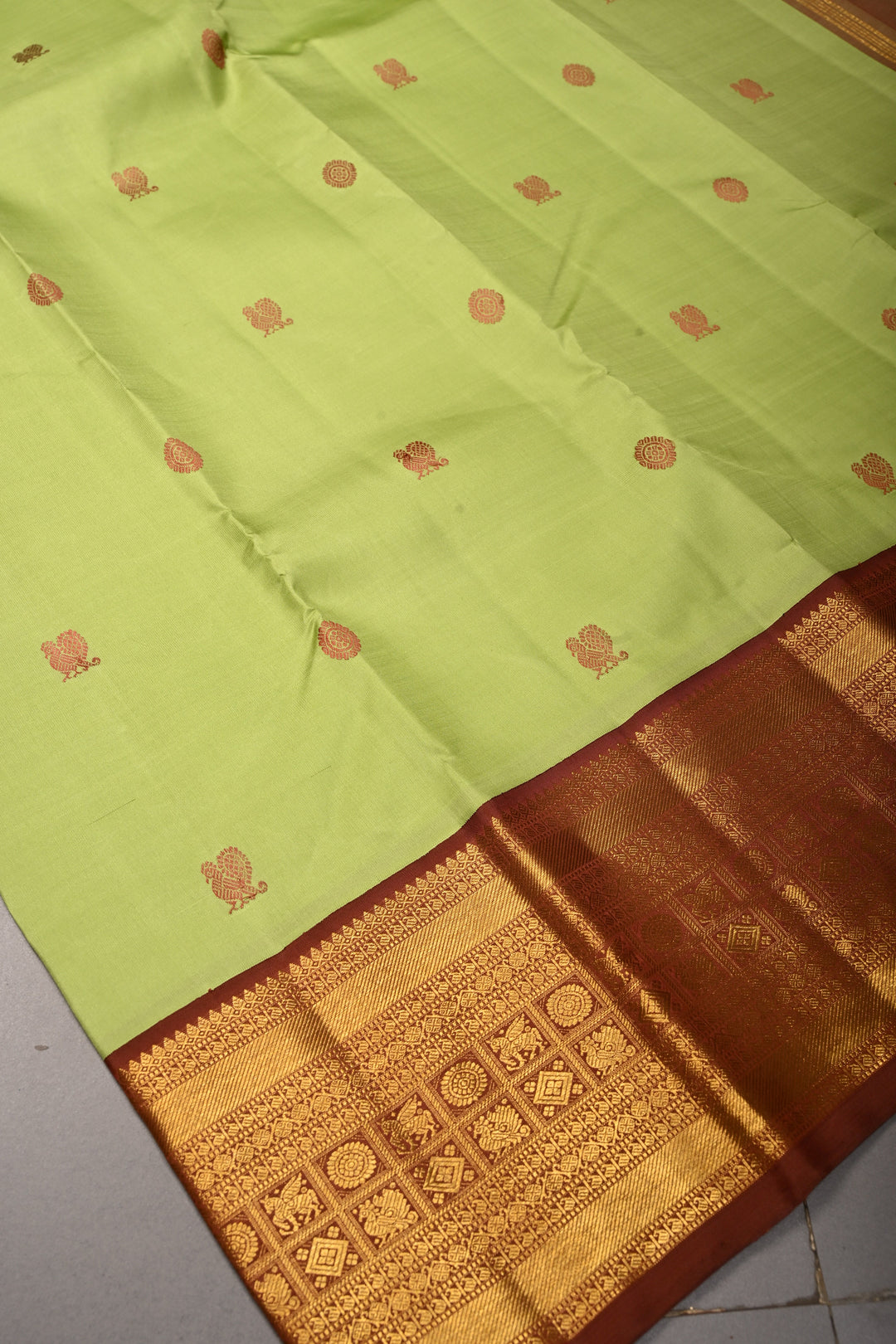 Pista Green Korvai Kanjivaram Pure Silk Saree with Thread Buttas and Contrast Zari Border | SILK MARK CERTIFIED