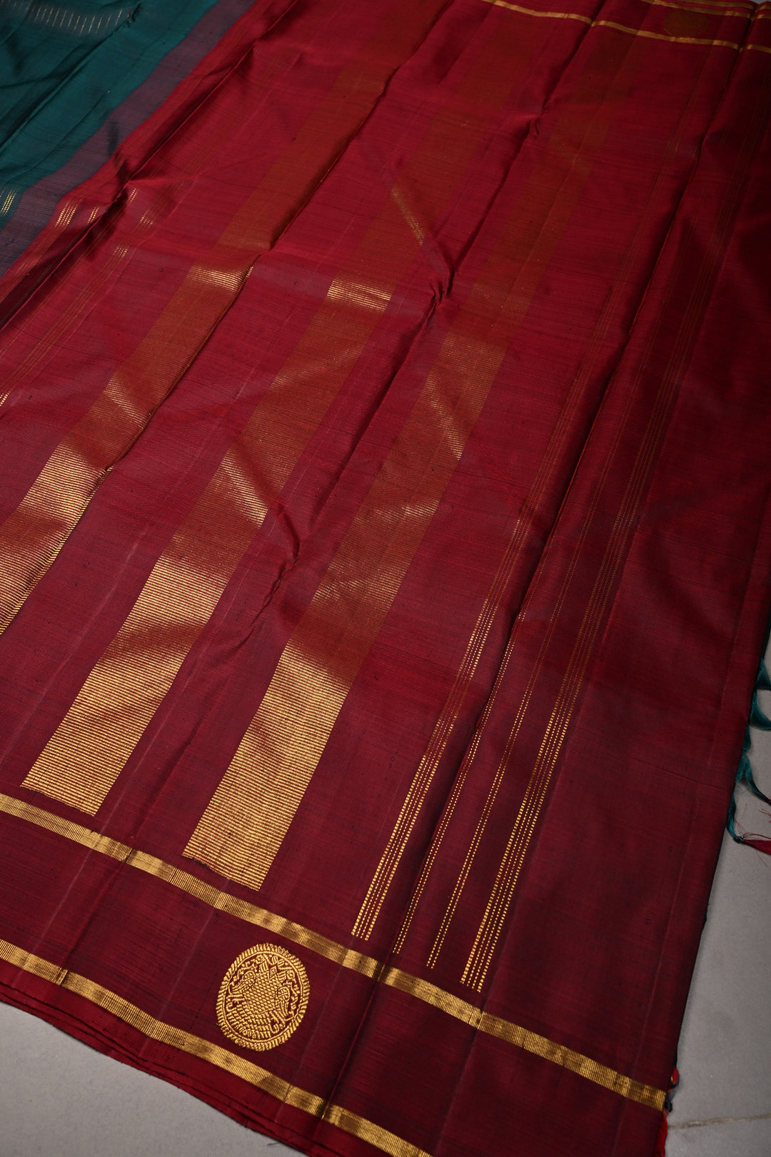 Hunter Green Kanjivaram Pure Silk Saree with Vairaoosi Zari Stripes and Gandaberunda Zari Buttas on Contrast Border | SILK MARK CERTIFIED | SHOBITAM