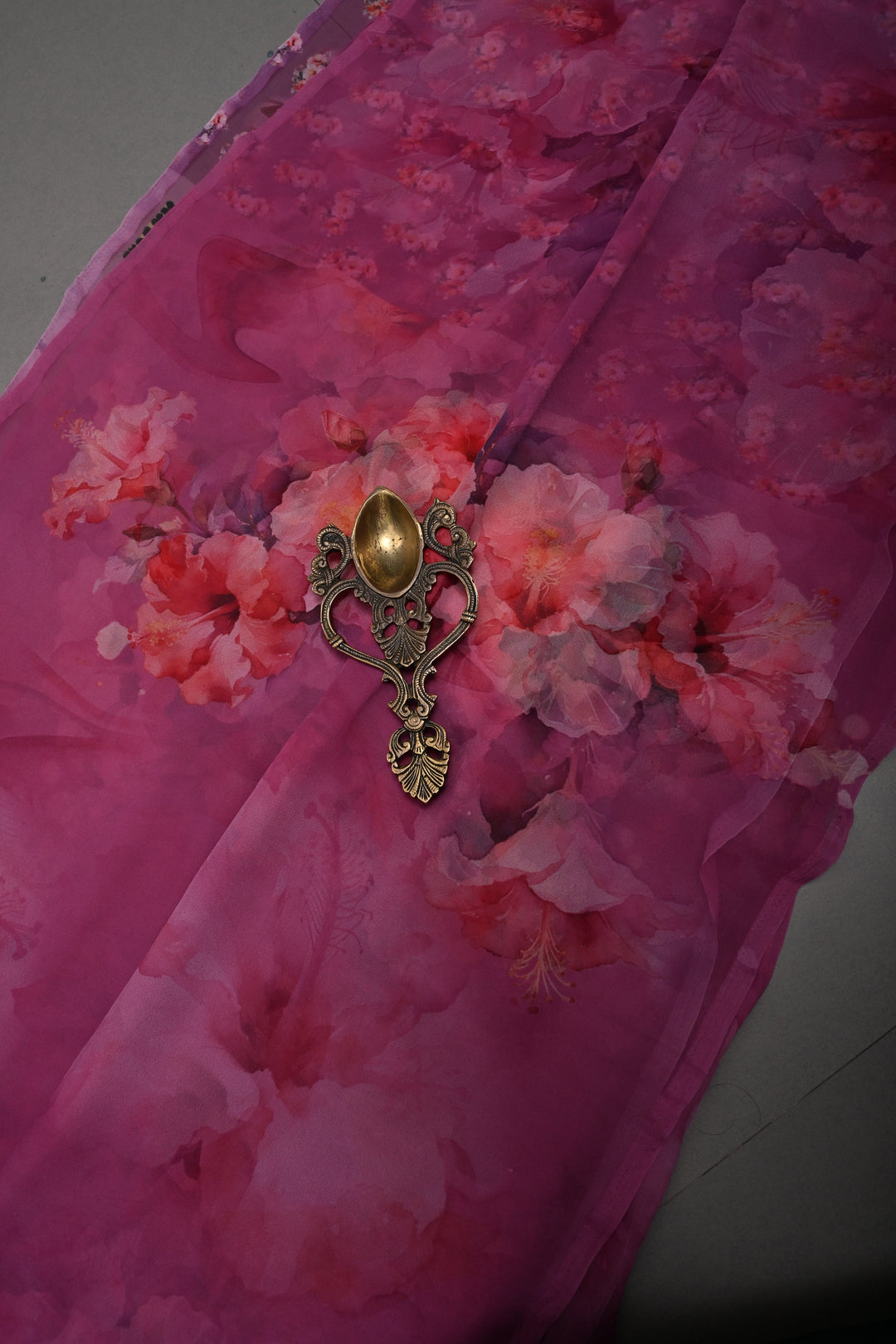 Magenta Borderless Chiffon Saree with Floral Digital Prints | SHOBITAM