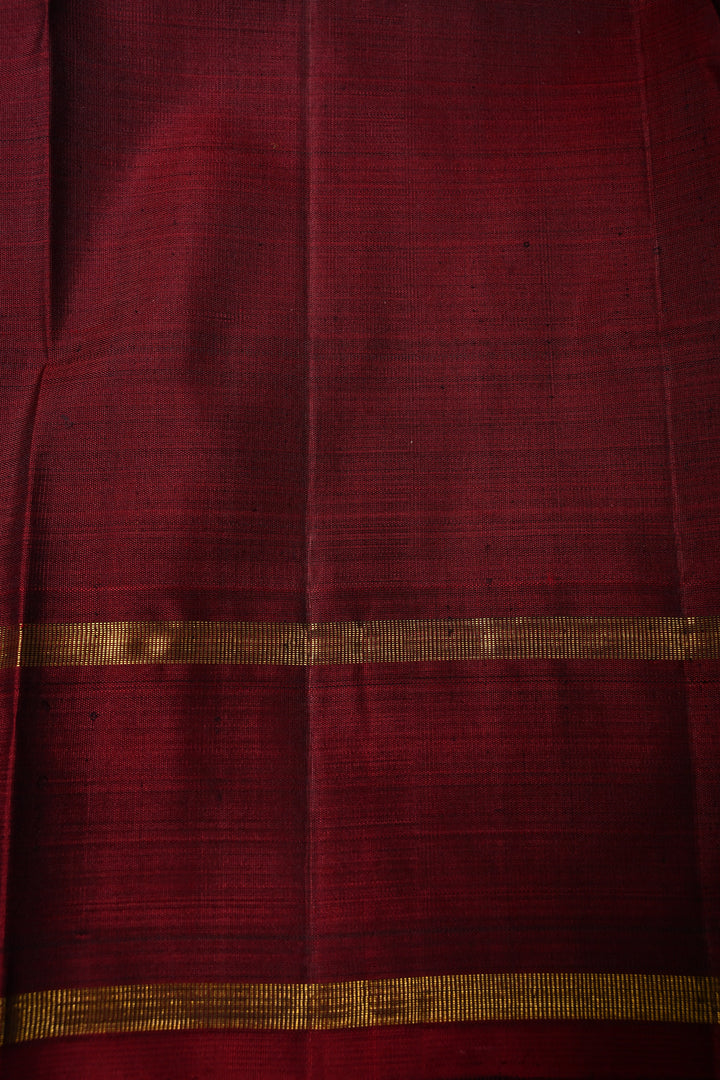 Hunter Green Kanjivaram Pure Silk Saree with Vairaoosi Zari Stripes and Gandaberunda Zari Buttas on Contrast Border | SILK MARK CERTIFIED | SHOBITAM