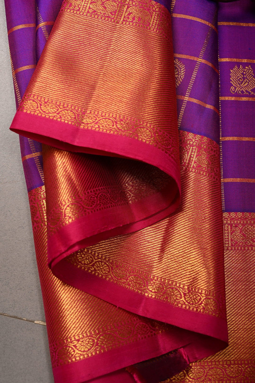 Purple Dual Tone Zari Checks on Pure Kanjivaram Silk Saree with Zari Buttas and Contrast Zari Border | SILK MARK CERTIFIED | SHOBITAM