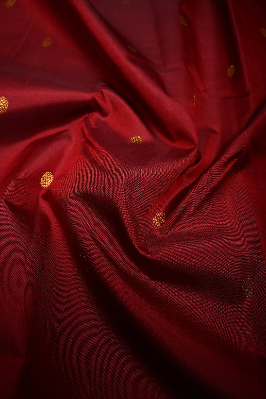 Maroon Kanjivaram Pure Silk Saree with Zari Buttis and Distinct Twin Parrot Motifs on Border | SILK MARK CERTIFIED