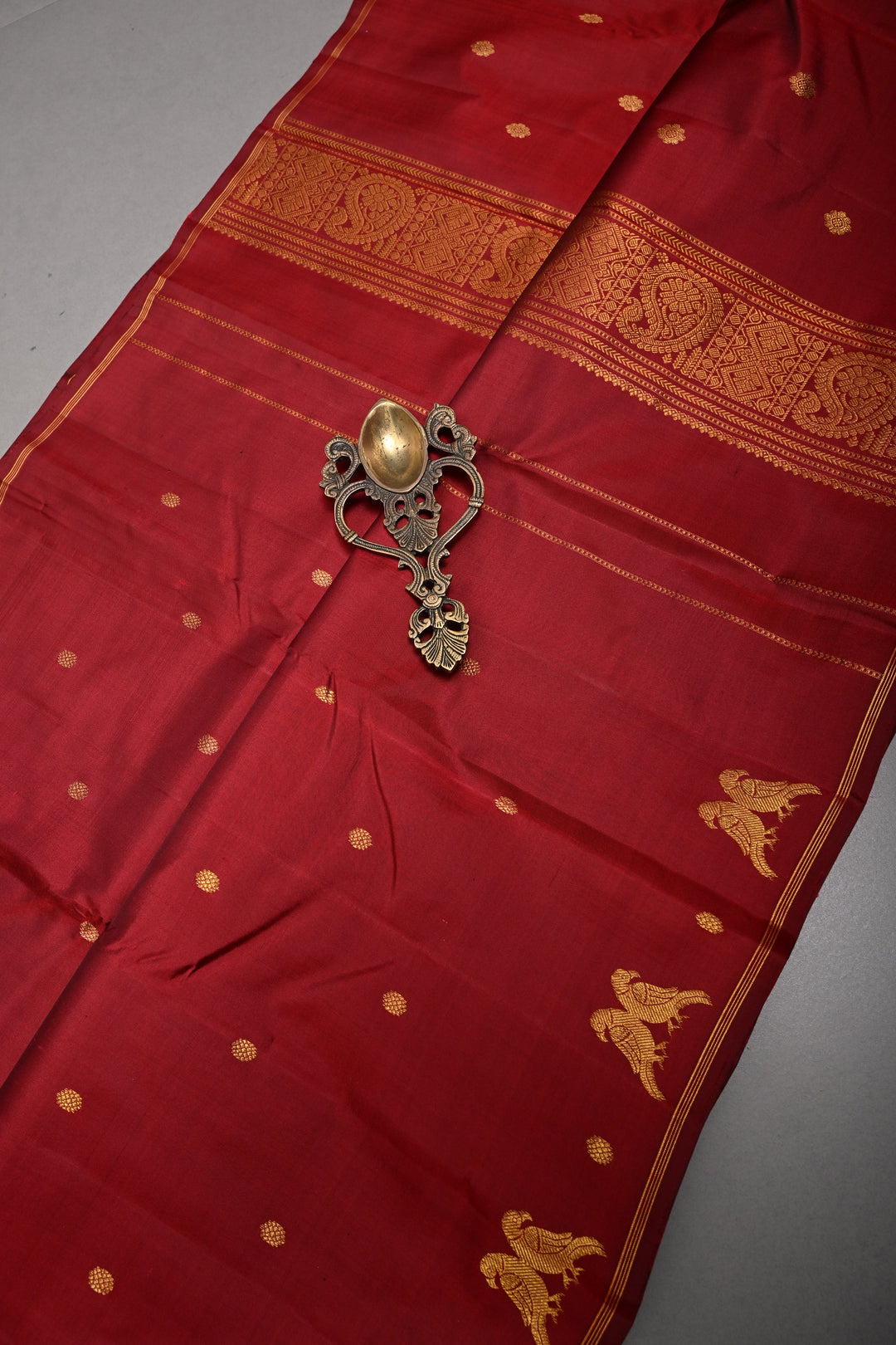 Maroon Kanjivaram Pure Silk Saree with Zari Buttis and Distinct Twin Parrot Motifs on Border | SILK MARK CERTIFIED